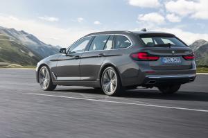 BMW 530i Touring Luxury Line 2020 года  (WW)